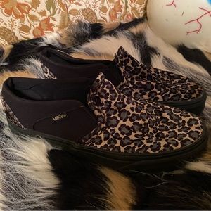 Velvet cheetah vans